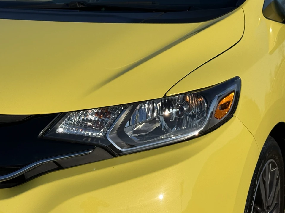 2015 Honda Fit - Image 22 of 31
