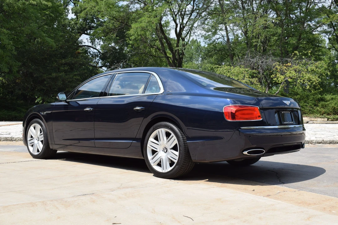2016 Bentley Continental Flying Spur - Image 19 of 31