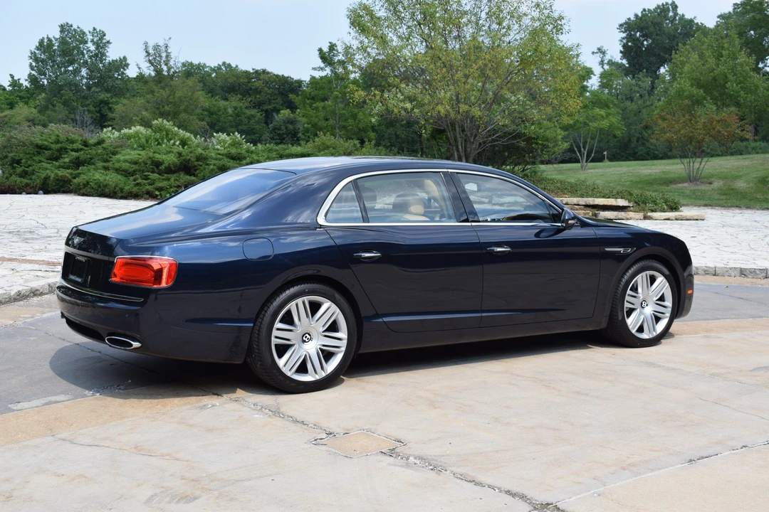 2016 Bentley Continental Flying Spur - Image 11 of 31