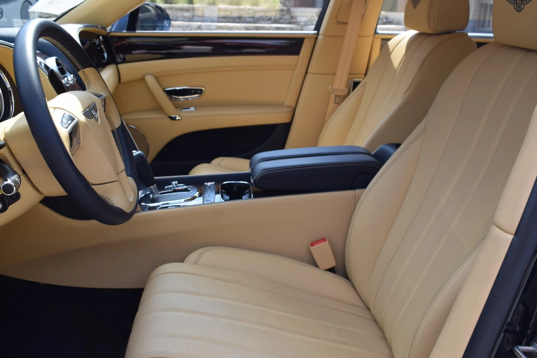 2016 Bentley Continental Flying Spur - Image 31 of 31