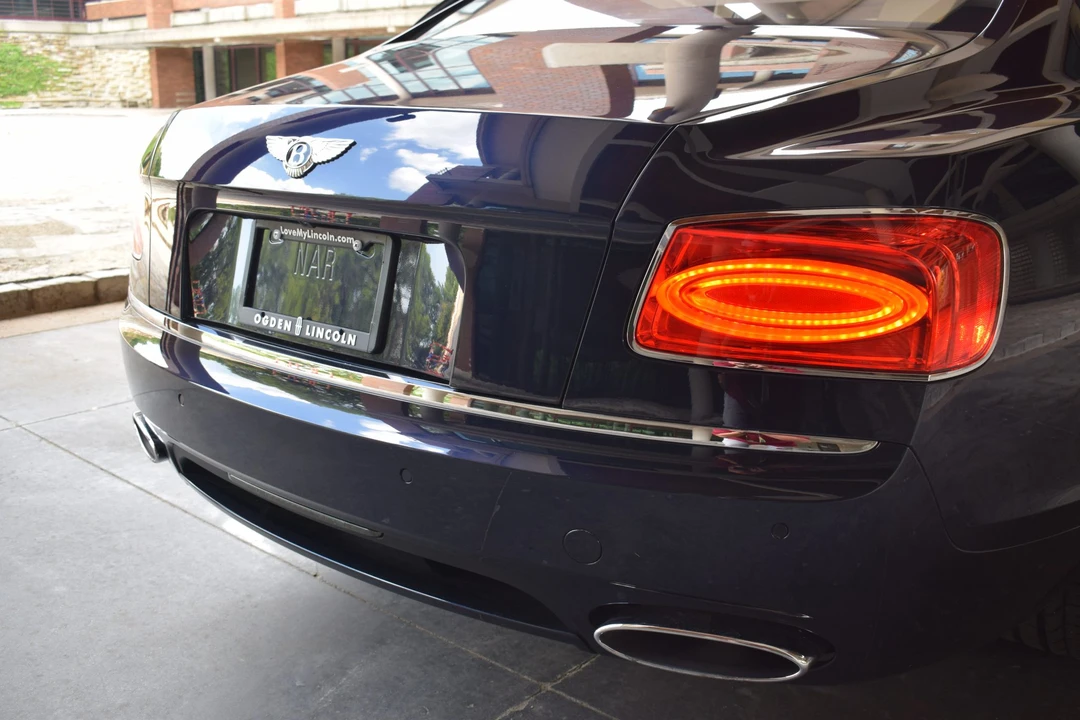 2016 Bentley Continental Flying Spur - Image 23 of 31