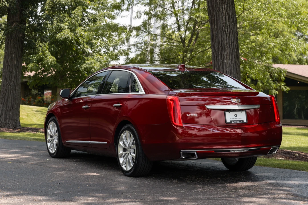 2016 Cadillac XTS - Image 9 of 31