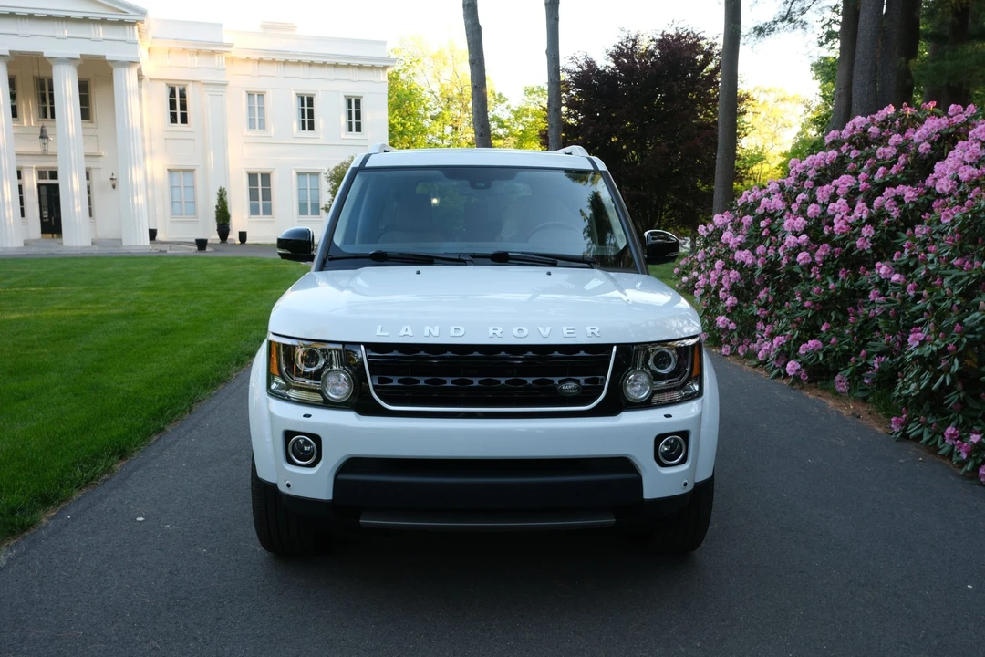 2016 Land Rover Discovery 4th Gen - Image 13 of 31
