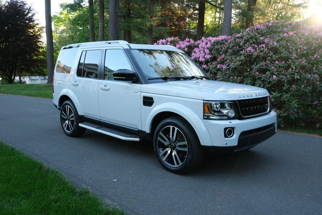 2016 Land Rover Discovery 4th Gen - Image 11 of 31
