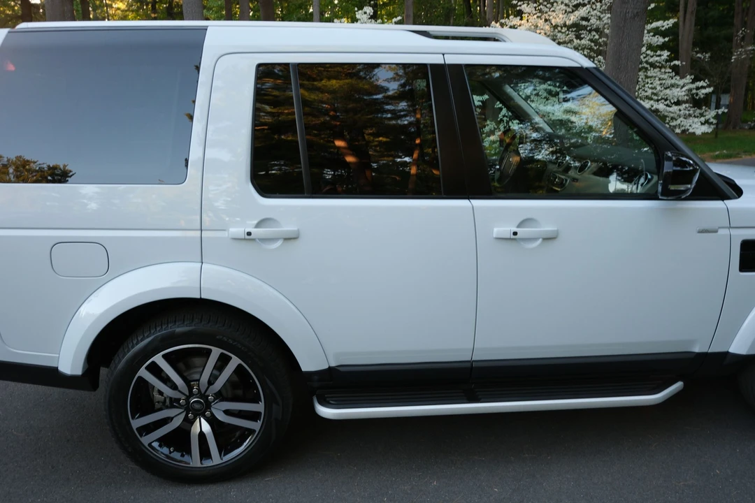 2016 Land Rover Discovery 4th Gen - Image 20 of 31