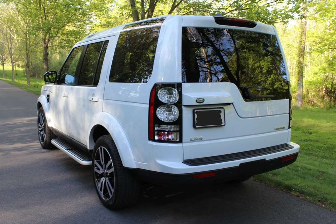 2016 Land Rover Discovery 4th Gen - Image 5 of 31