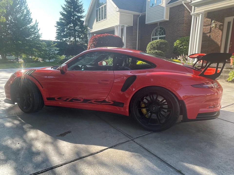 2016 Porsche 991 GT3 RS - Image 24 of 31