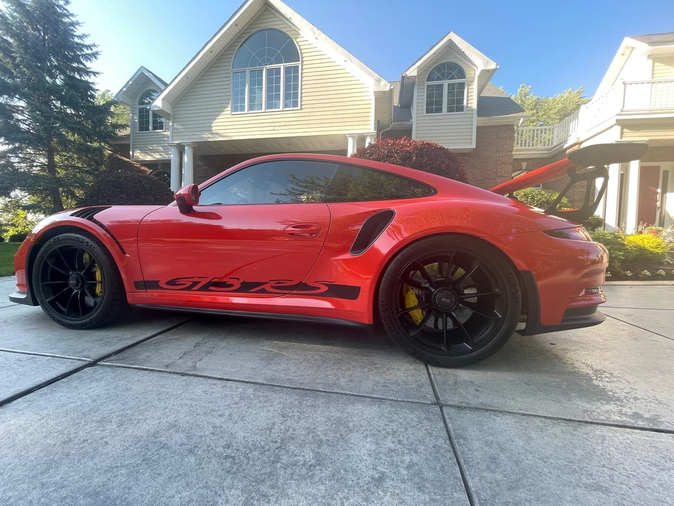 2016 Porsche 991 GT3 RS - Image 25 of 31
