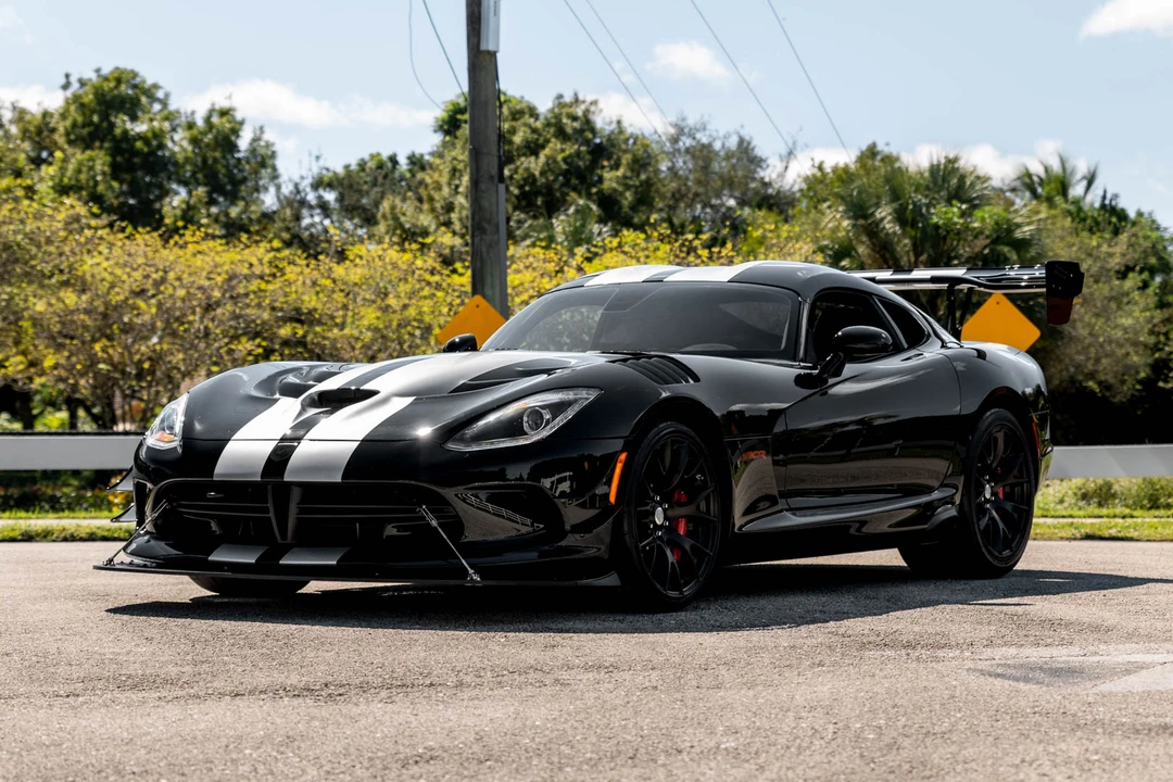 2017 Dodge Viper ACR 5th Gen - Image 4 of 31