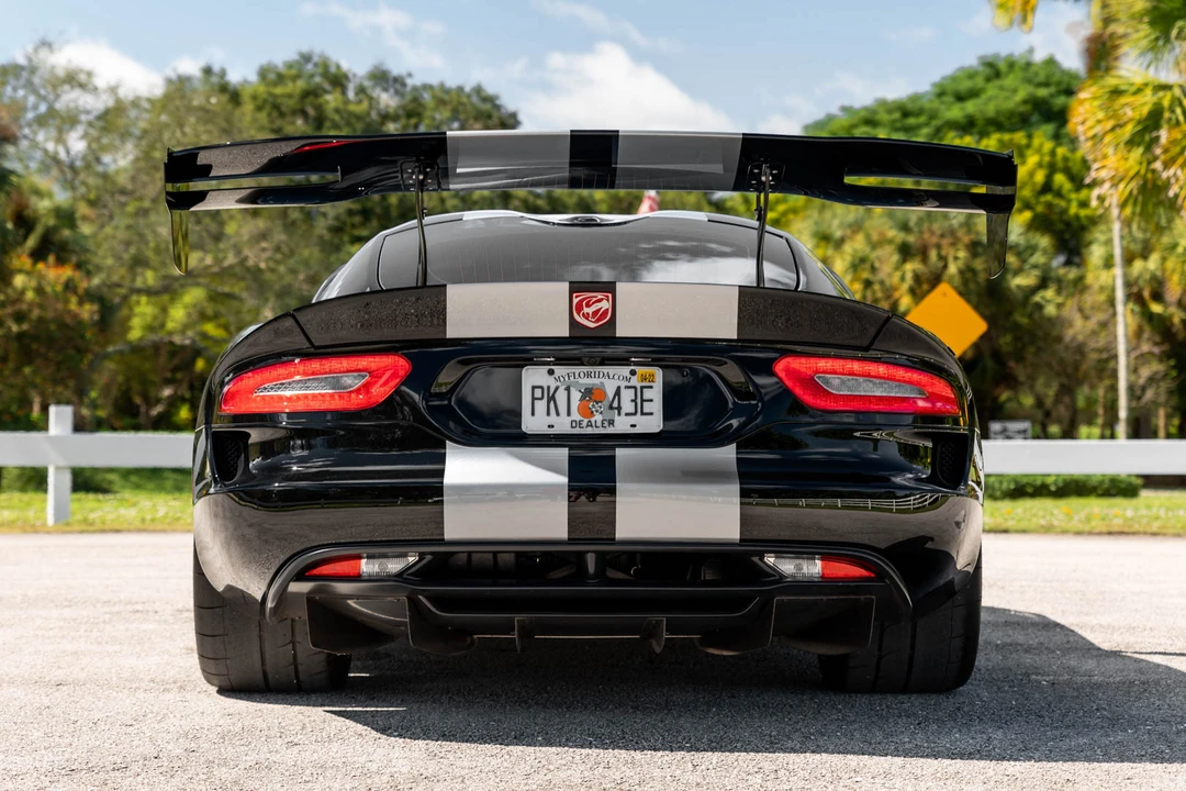 2017 Dodge Viper ACR 5th Gen - Image 9 of 31