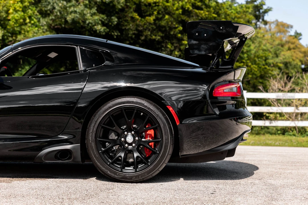 2017 Dodge Viper ACR 5th Gen - Image 14 of 31