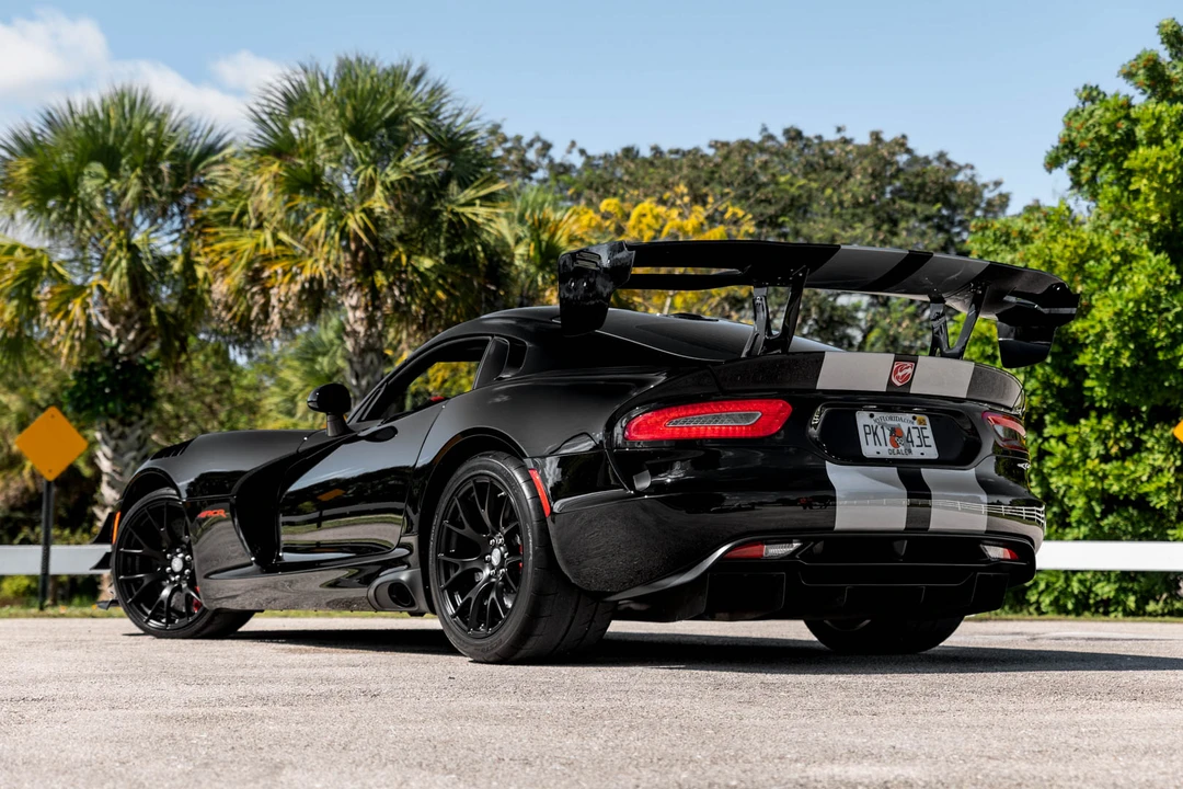 2017 Dodge Viper ACR 5th Gen - Image 8 of 31