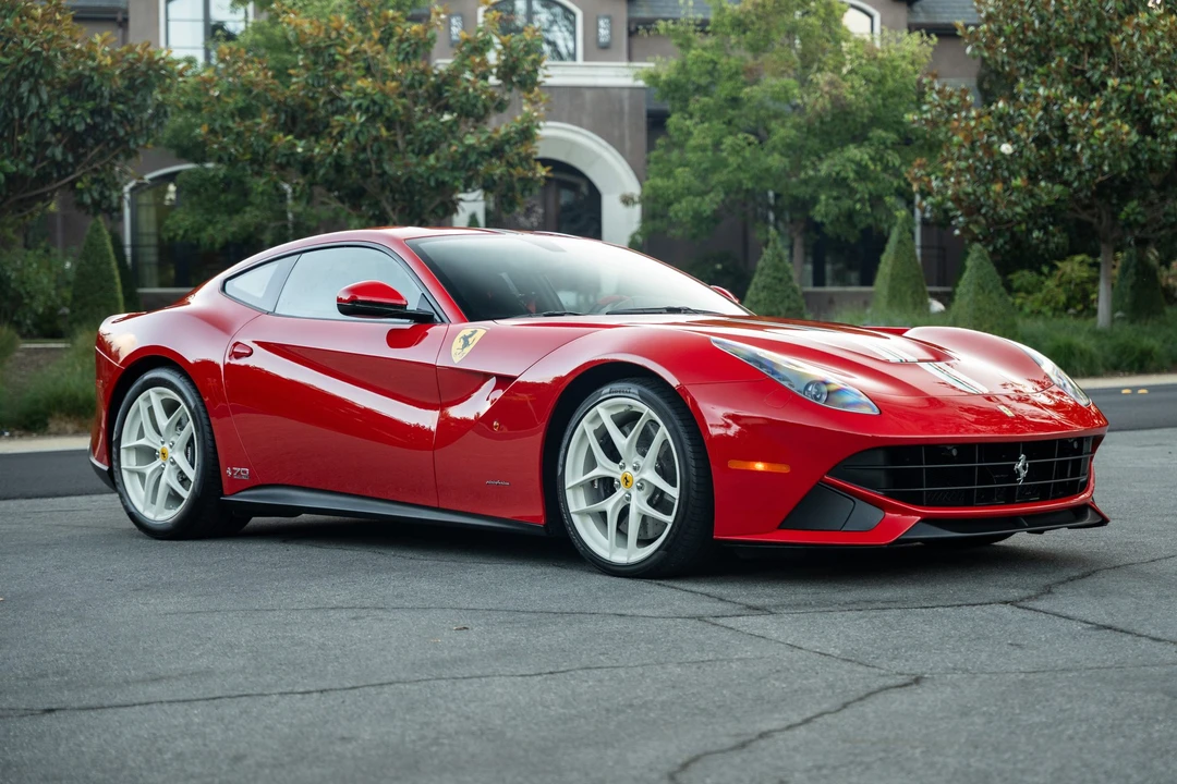 2017 Ferrari F12berlinetta - Image 7 of 31