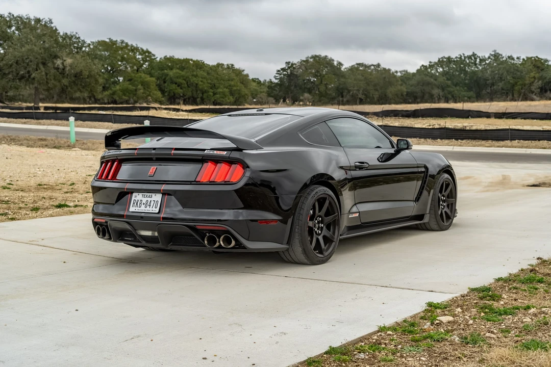 2018 Ford S550 Shelby Mustang GT350R - Image 5 of 31