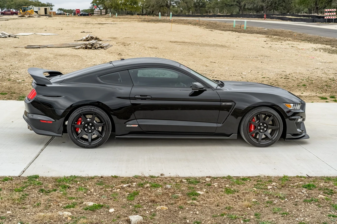 2018 Ford S550 Shelby Mustang GT350R - Image 14 of 31