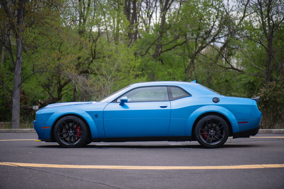 2019 Dodge Challenger SRT Hellcat 3rd Gen - Image 13 of 31
