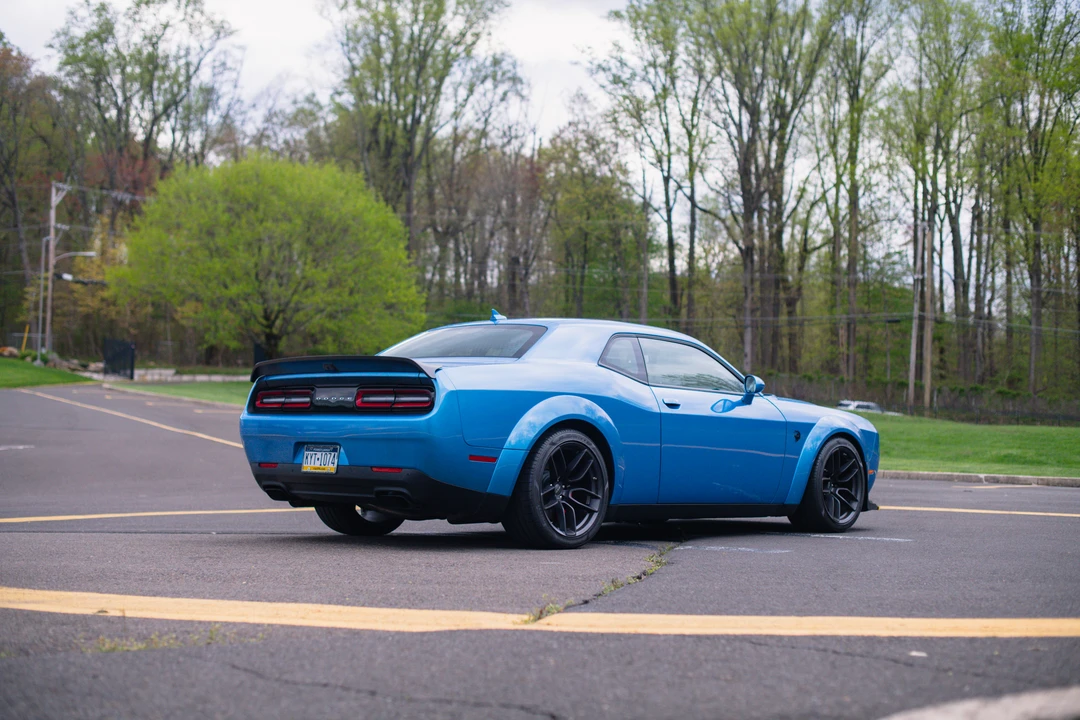 2019 Dodge Challenger SRT Hellcat 3rd Gen - Image 19 of 31