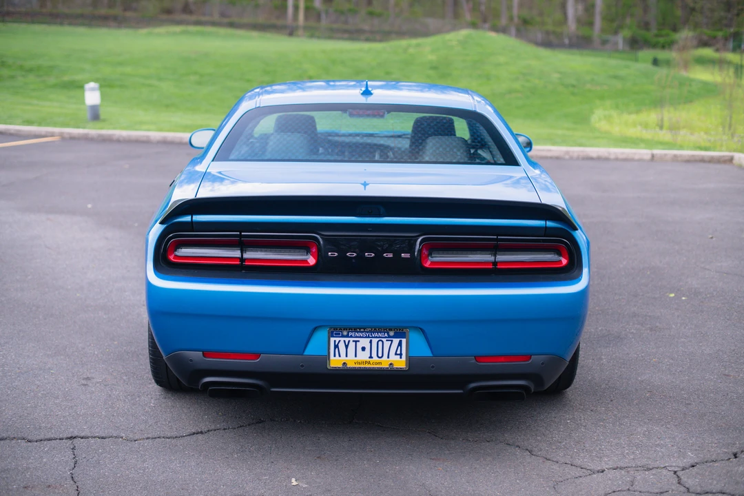 2019 Dodge Challenger SRT Hellcat 3rd Gen - Image 16 of 31