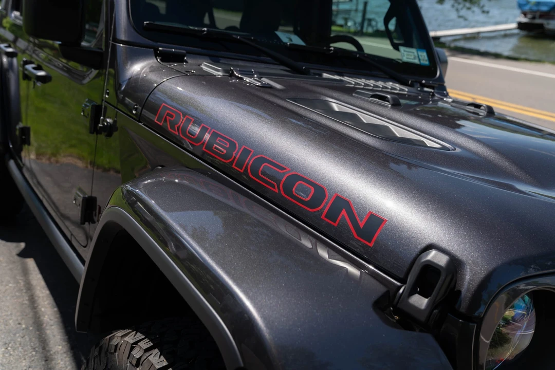 2019 Jeep JL Wrangler - Image 22 of 31