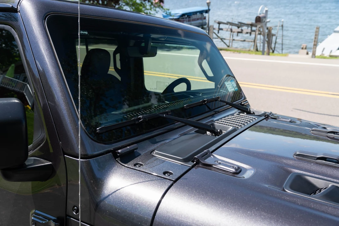 2019 Jeep JL Wrangler - Image 23 of 31