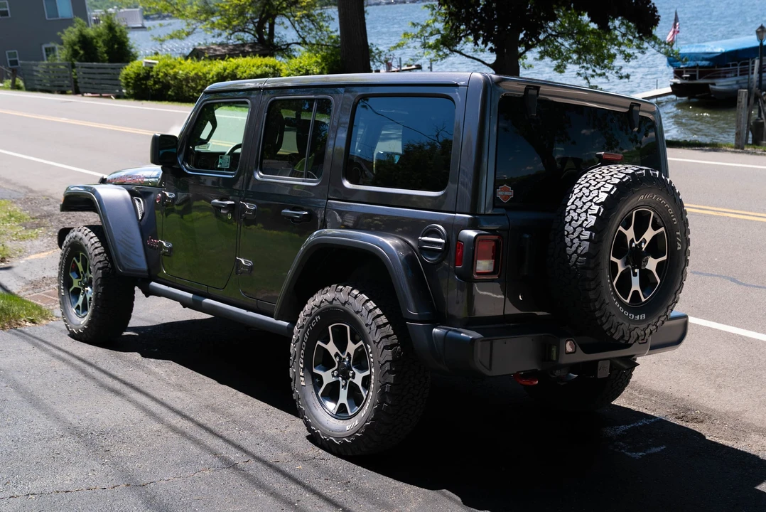 2019 Jeep JL Wrangler - Image 8 of 31