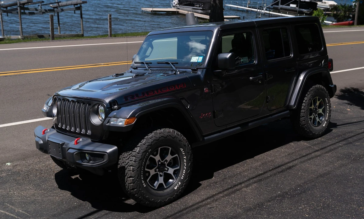 2019 Jeep JL Wrangler - Image 3 of 31
