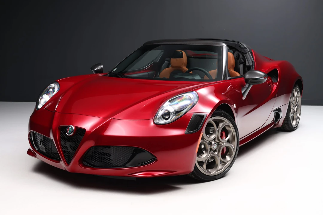 2020 Alfa Romeo 4C Spider - Image 2 of 31