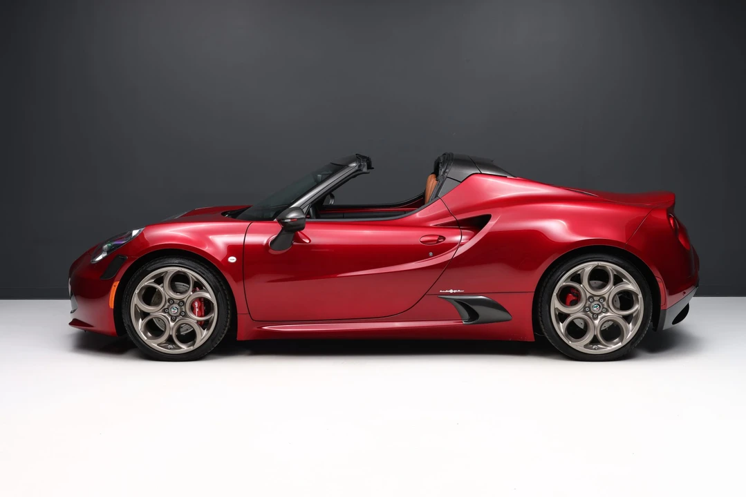 2020 Alfa Romeo 4C Spider - Image 14 of 31