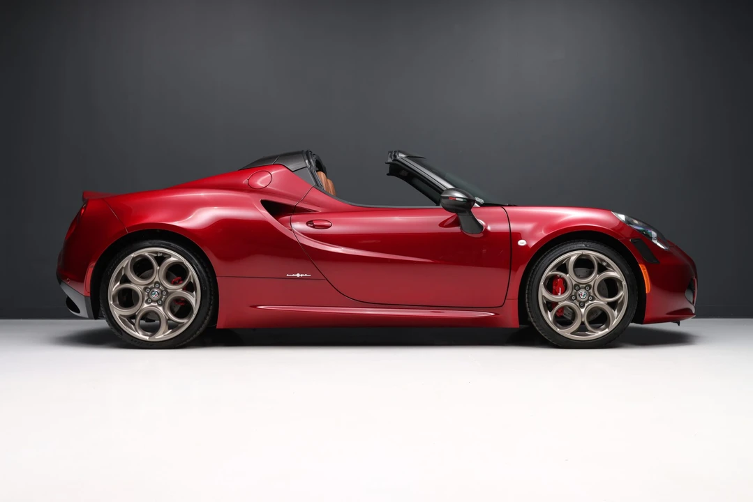 2020 Alfa Romeo 4C Spider - Image 8 of 31