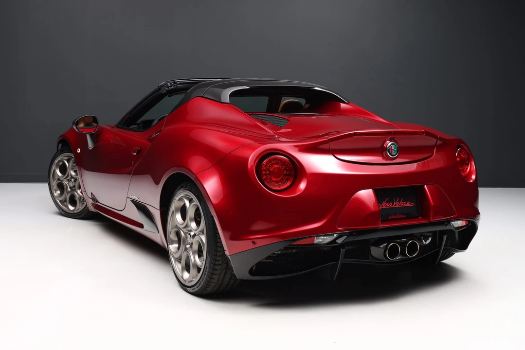 2020 Alfa Romeo 4C Spider - Image 12 of 31