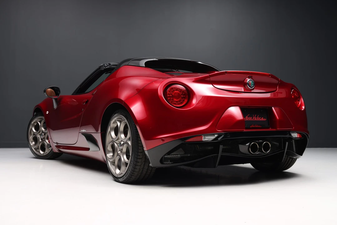 2020 Alfa Romeo 4C Spider - Image 13 of 31