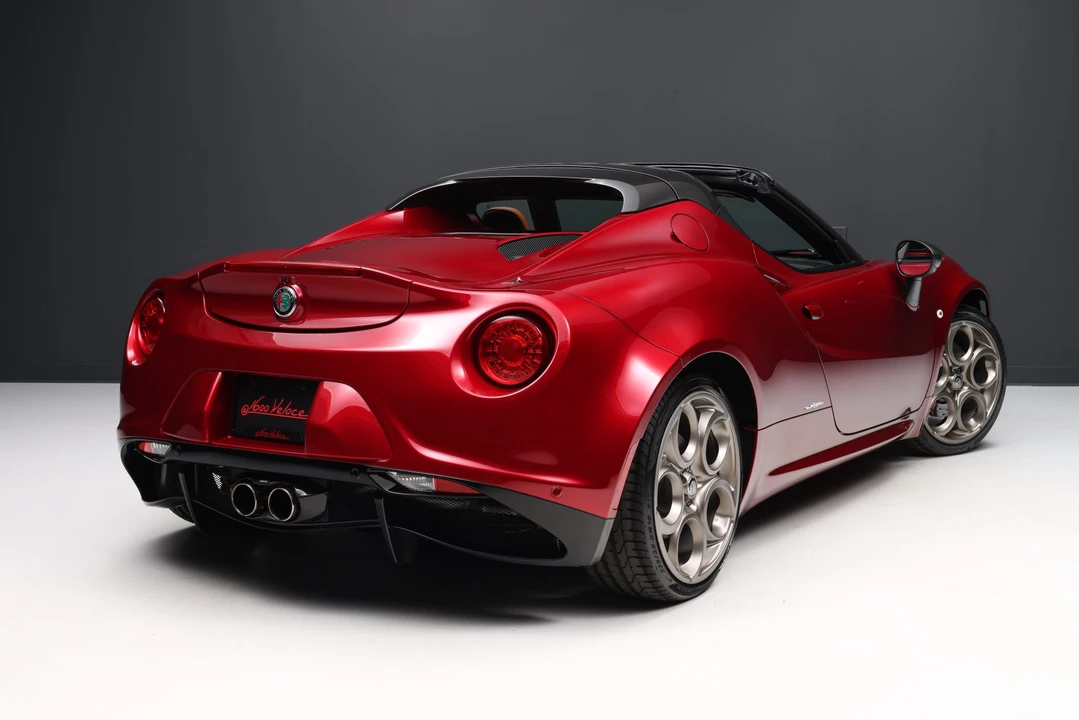 2020 Alfa Romeo 4C Spider - Image 10 of 31