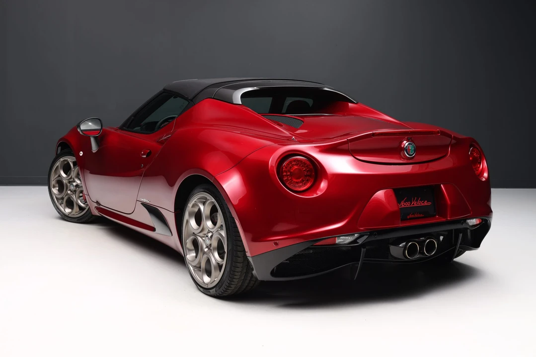 2020 Alfa Romeo 4C Spider - Image 30 of 31