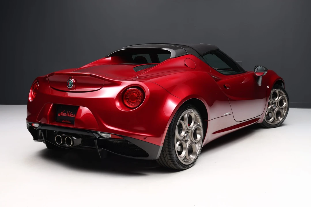 2020 Alfa Romeo 4C Spider - Image 25 of 31