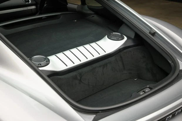 2021 Porsche 718 Cayman GT4 - Image 6 of 7