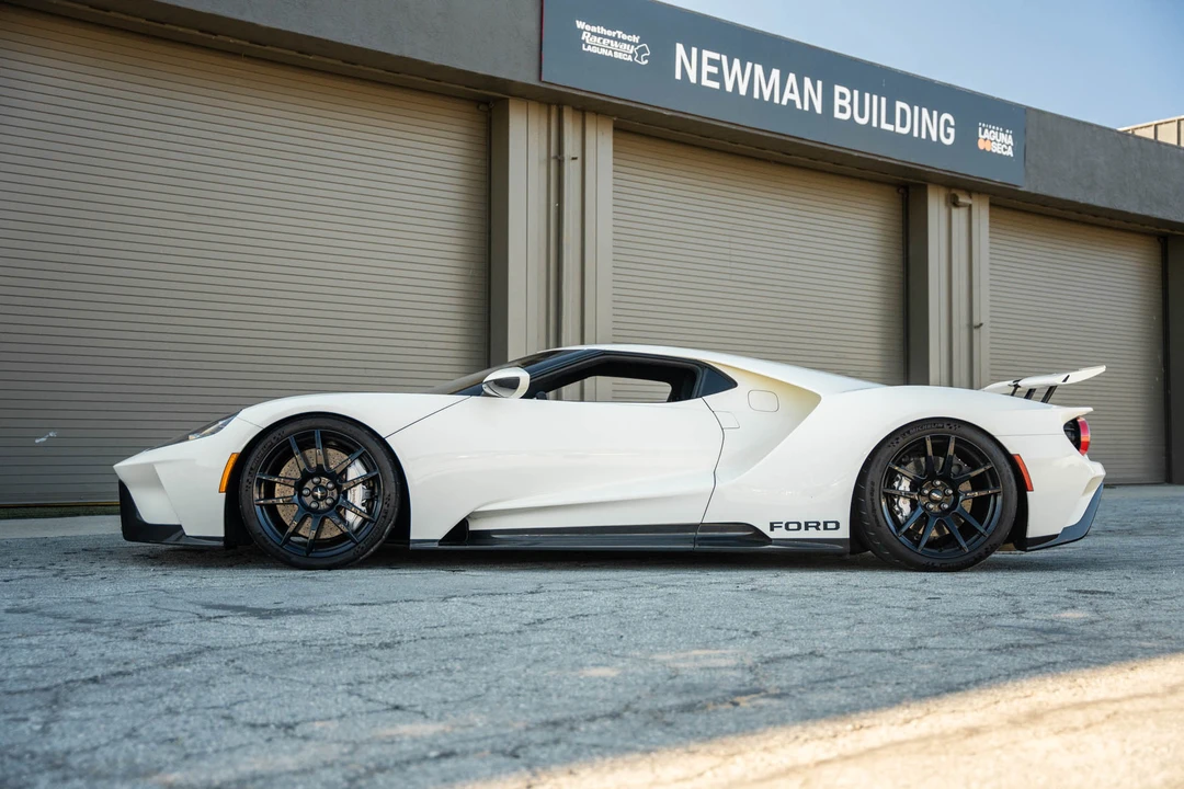 2022 Ford GT 2nd Gen - Image 11 of 31
