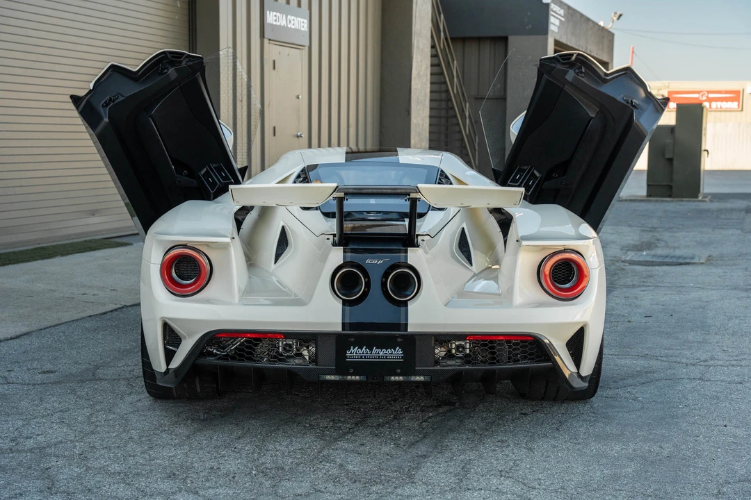2022 Ford GT 2nd Gen - Image 17 of 31