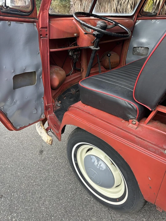 1960 Volkswagen Split-Window Pickup - Image 27 of 31
