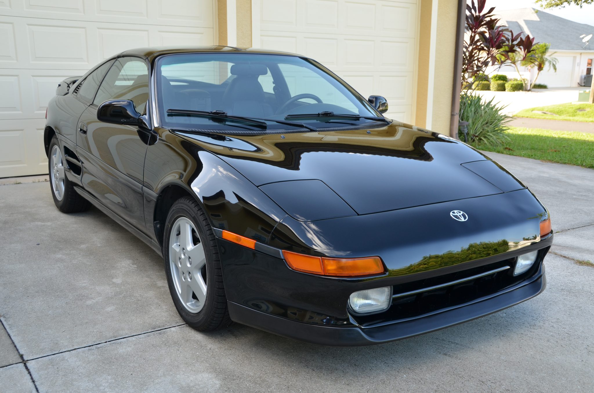 1993 Toyota MR2 Turbo 5-Speed