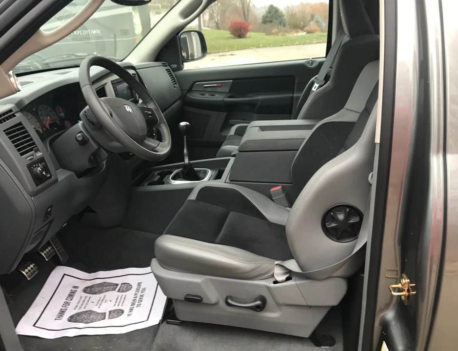 2006 Dodge Ram SRT-10 3rd Gen - Image 27 of 31