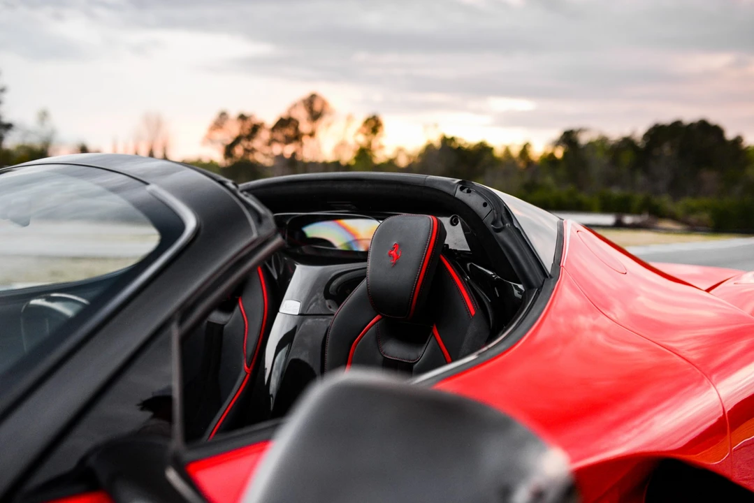 2017 Ferrari LaFerrari Aperta - Image 27 of 31