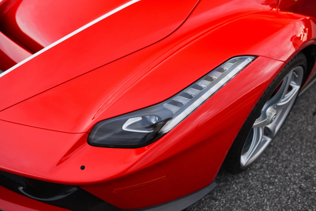 2017 Ferrari LaFerrari Aperta - Image 22 of 31
