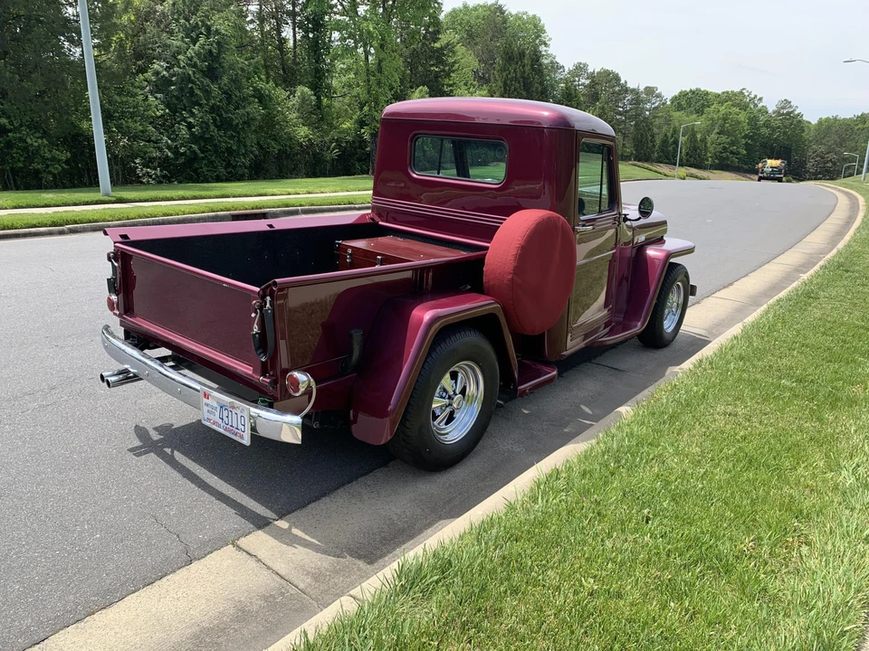 Willys Pickup - Image 8 of 31