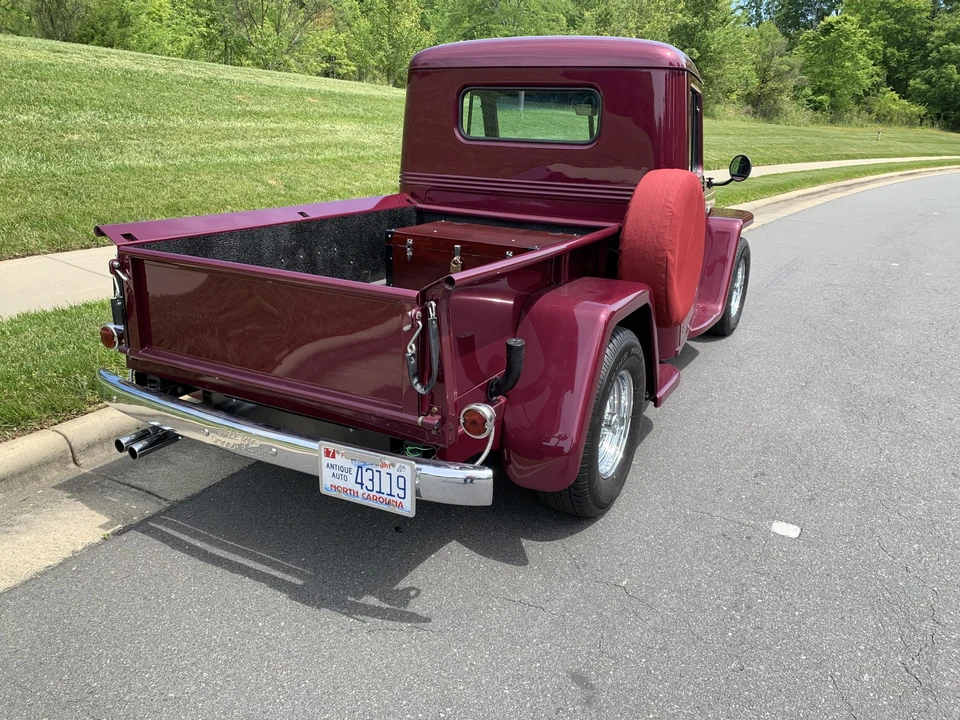 Willys Pickup - Image 7 of 31