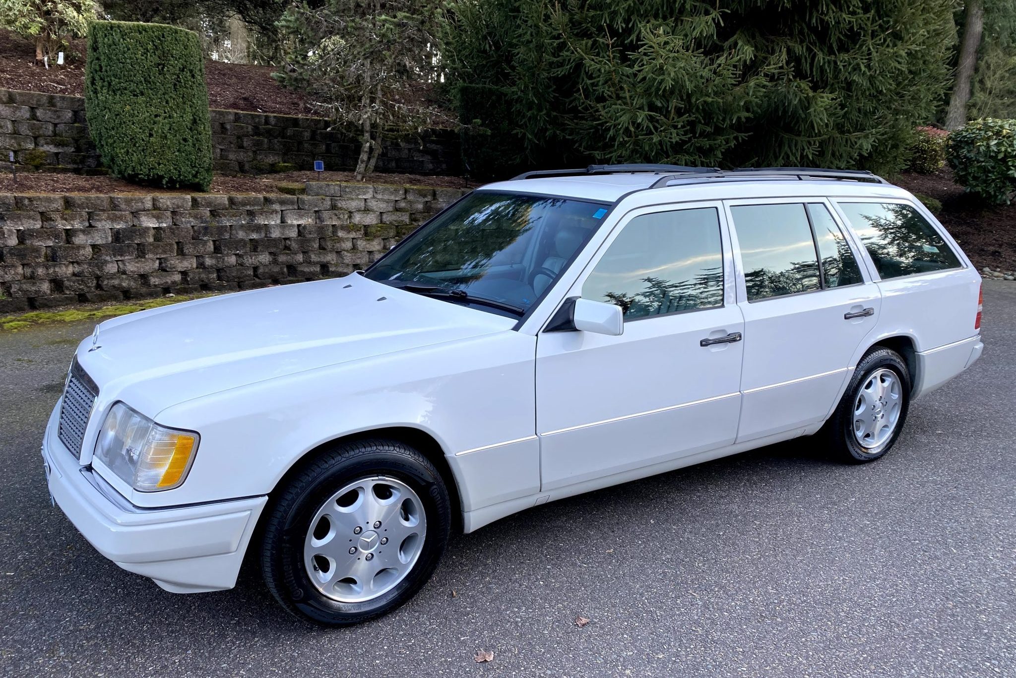 1995 Mercedes-Benz E320 Wagon