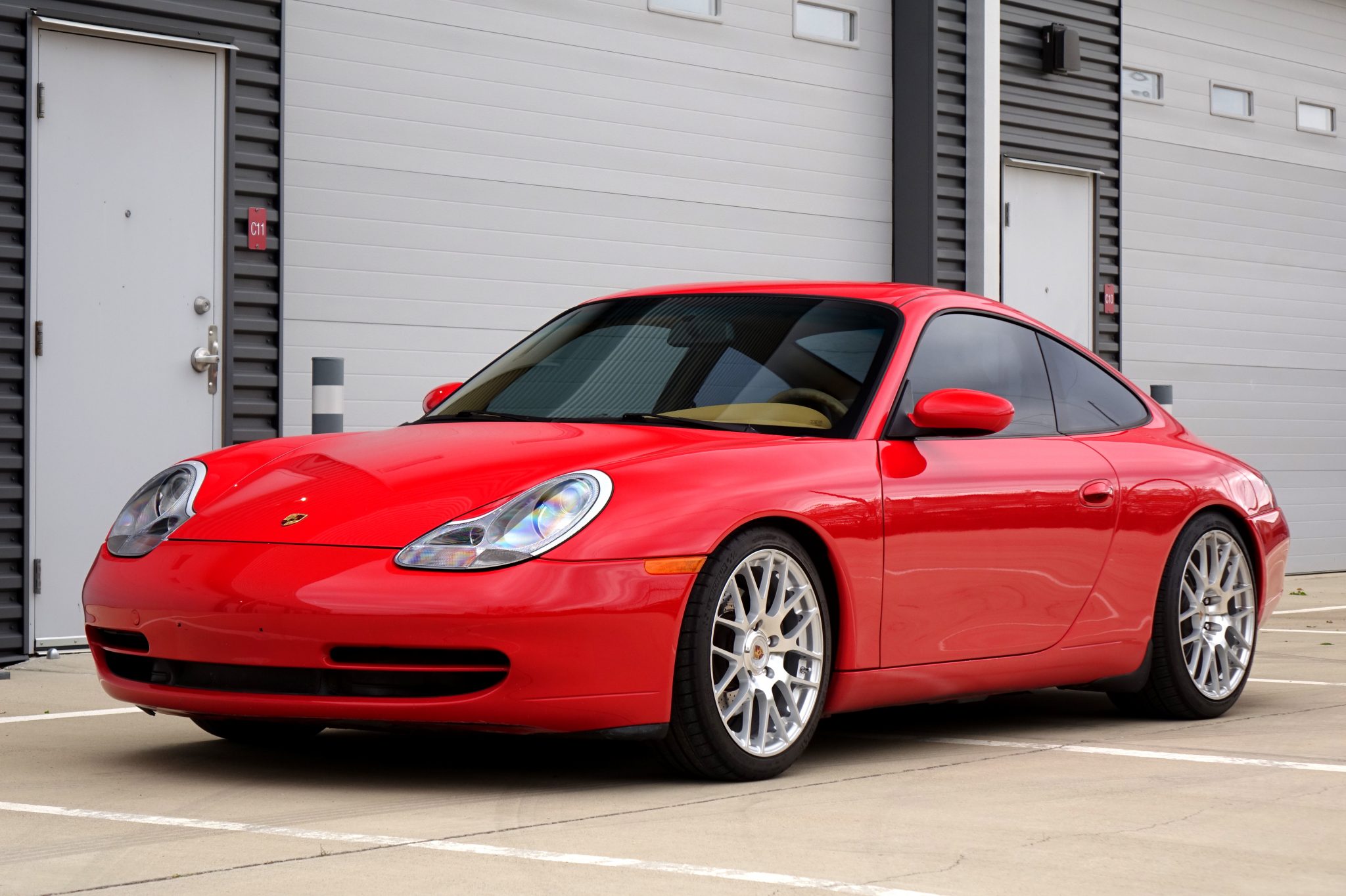 1999 Porsche 911 Carrera
