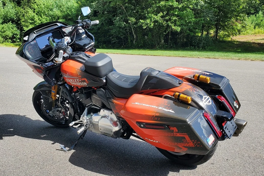 2025 Harley-Davidson CVO - Image 5 of 31
