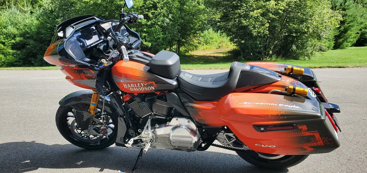 2025 Harley-Davidson CVO - Image 4 of 31