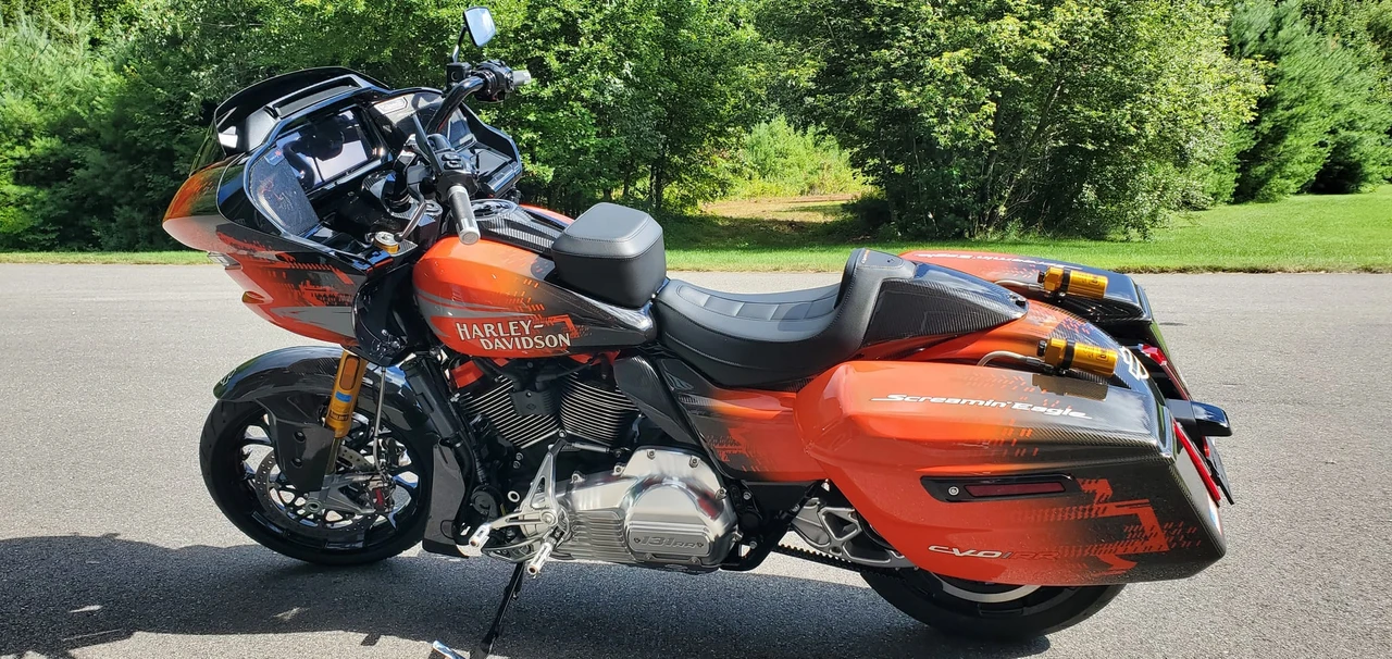 2025 Harley-Davidson CVO - Image 3 of 31