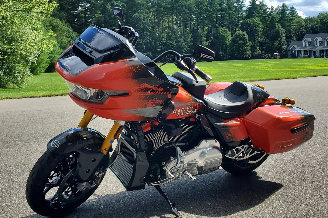 2025 Harley-Davidson CVO - Image 2 of 31